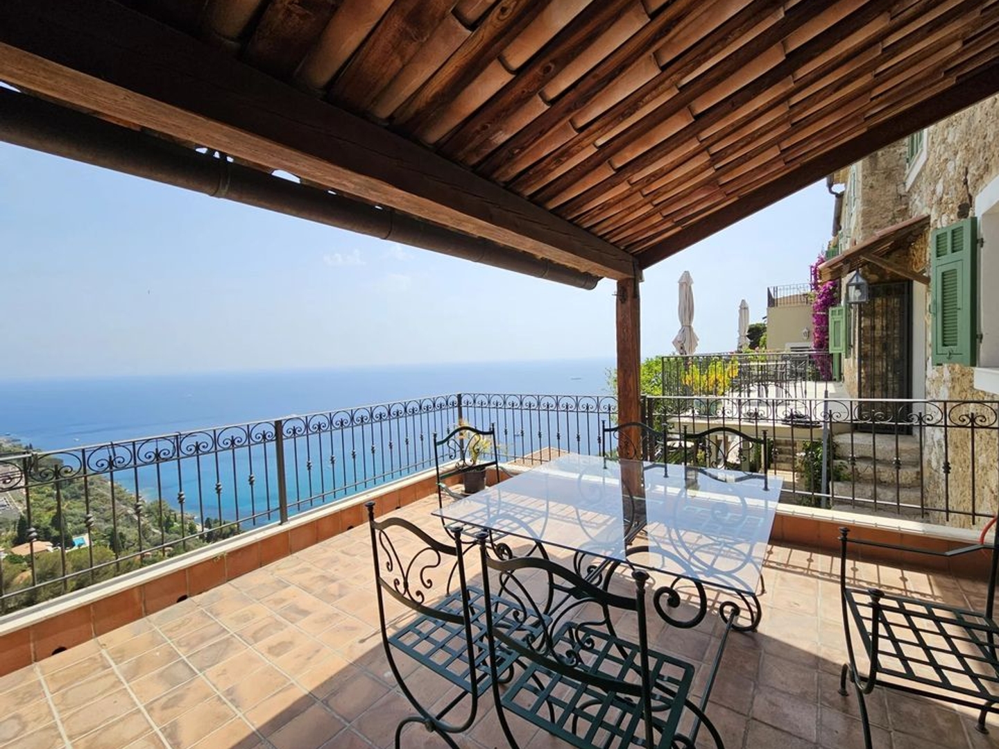 Maison à vendre - 5 pièces - 185m2 - Roquebrune-Cap-Ma... (06190)