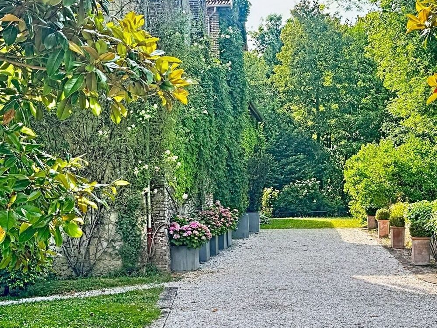 Maison 10 pièces 417 m²