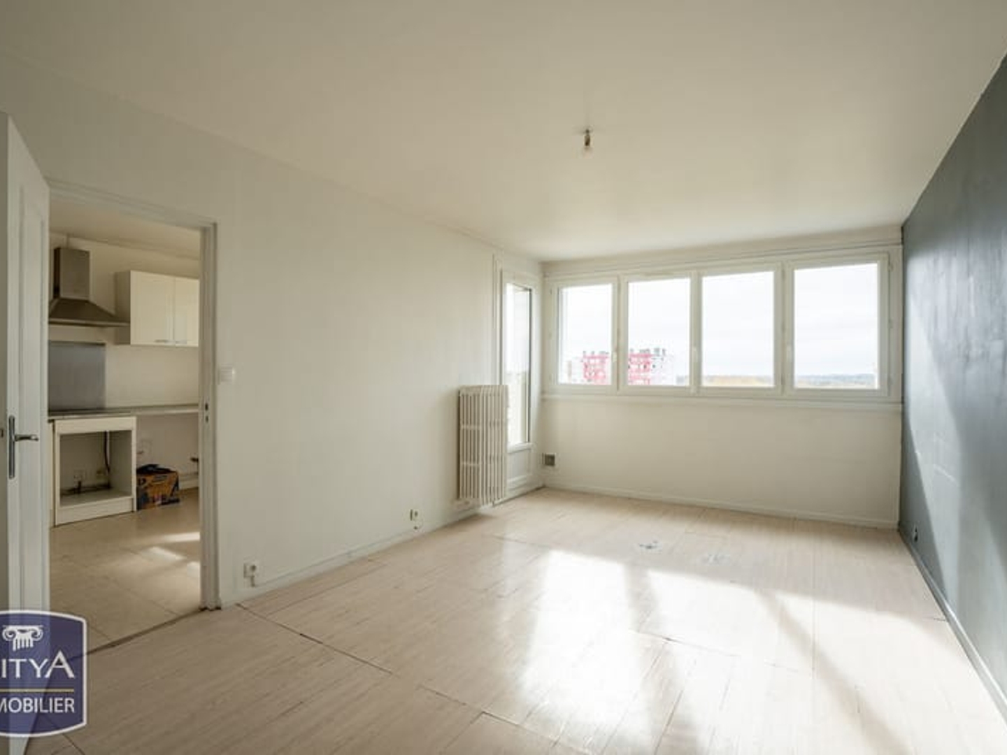Appartement à vendre - 3 pièces - 66m2 - Allonnes (72700)