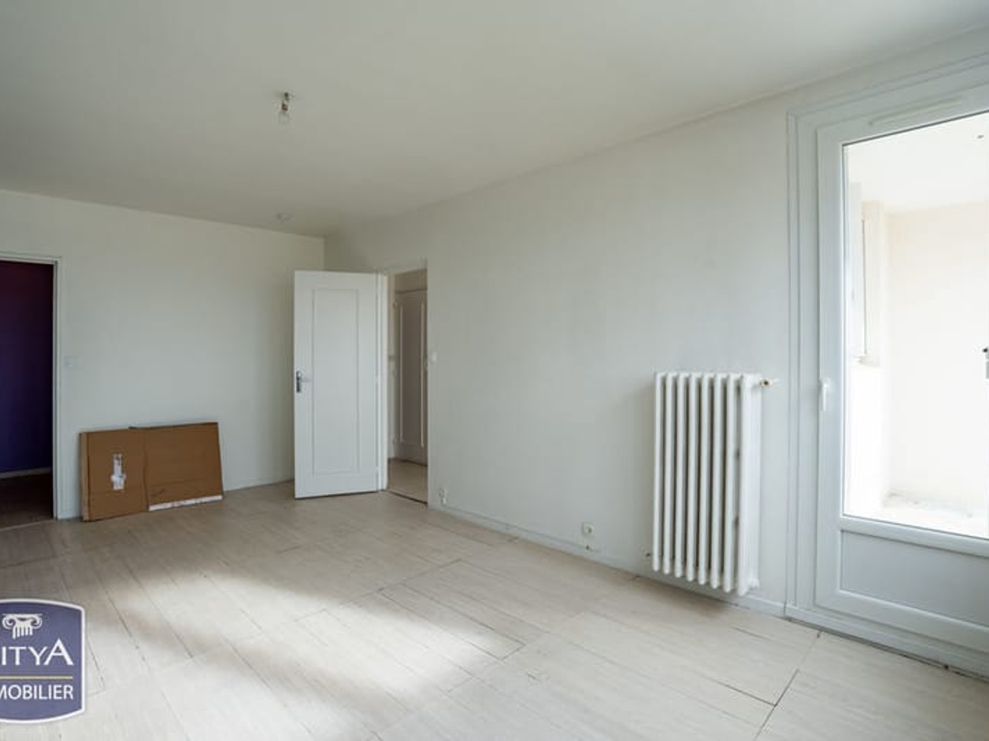 Appartement à vendre - 3 pièces - 66m2 - Allonnes (72700)