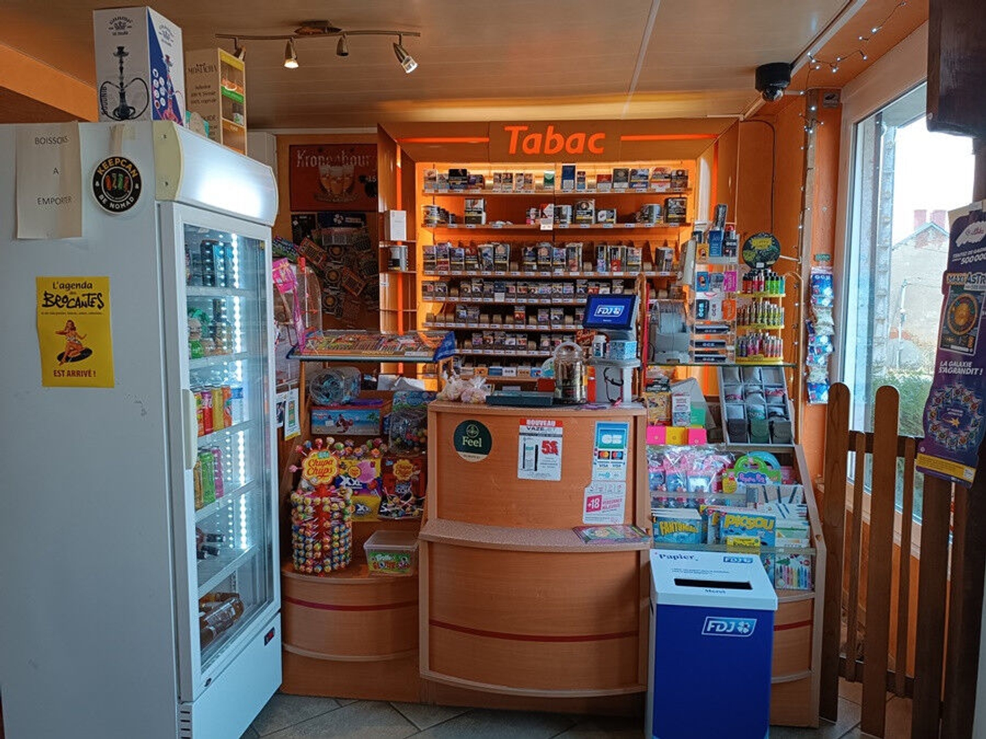 Magasin à vendre - Torteron (18320)