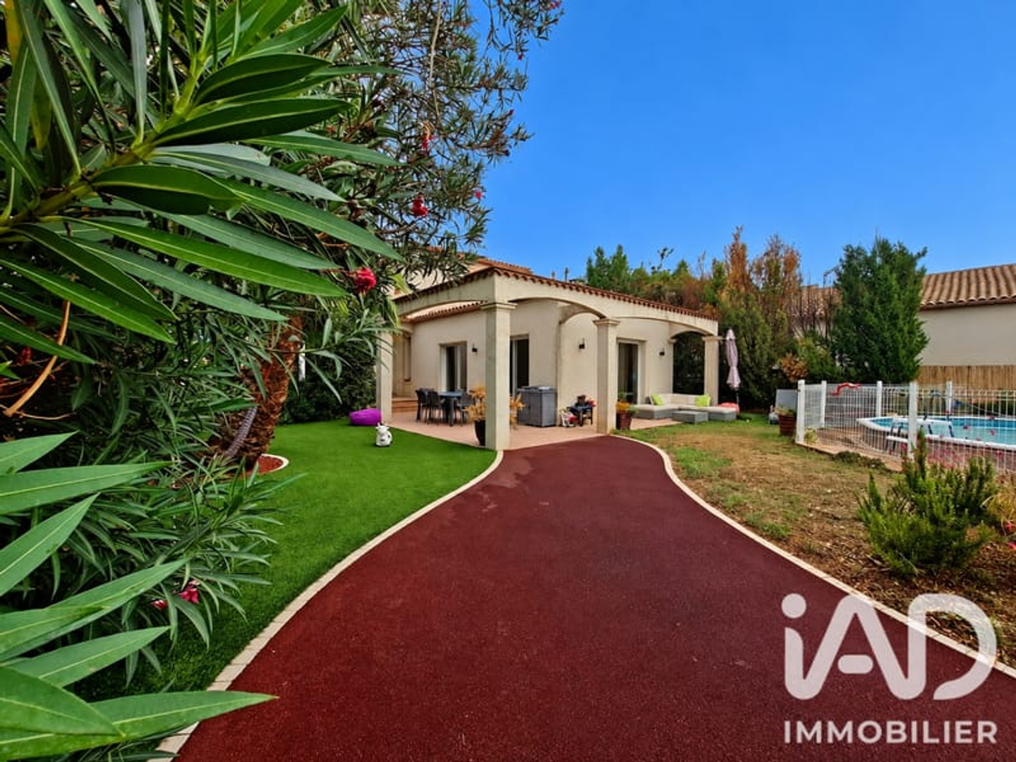 Maison à vendre - 5 pièces - 136m2 - Montady (34310)