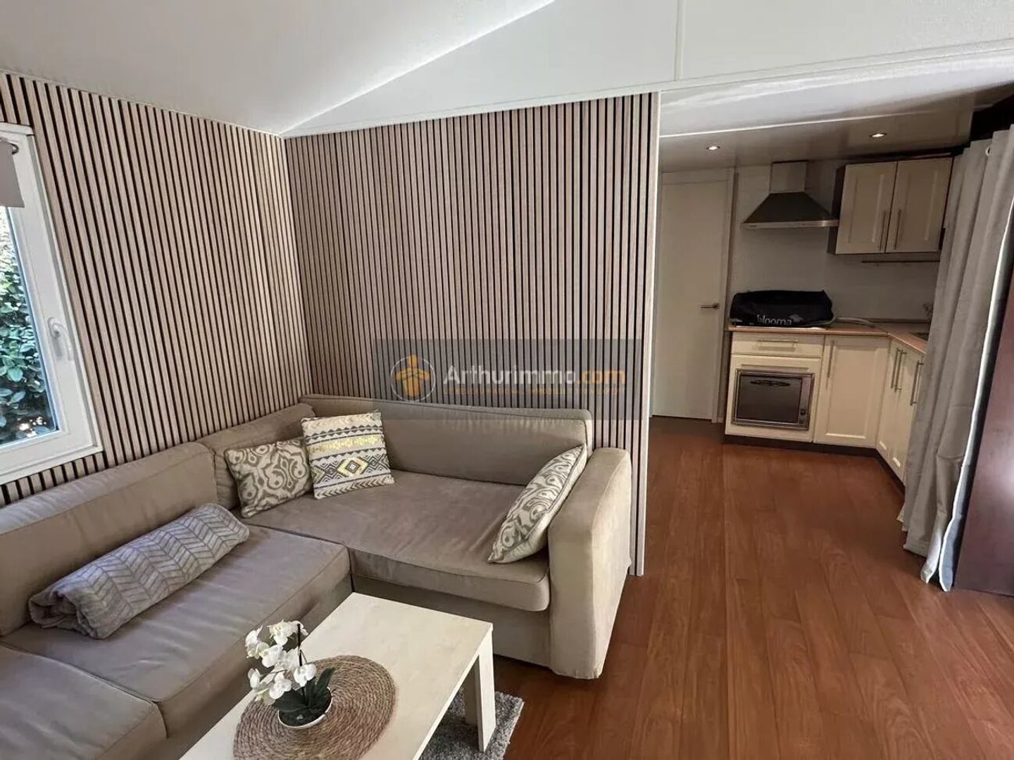 Terrain 245 m²
