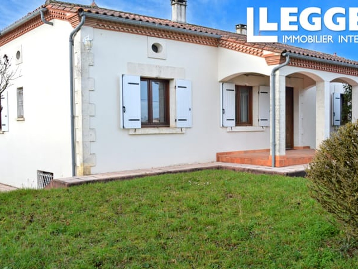 Maison traditionnelle avec sous-sol sur les hauteurs de Marmande à quelques minutes de toutes commodités