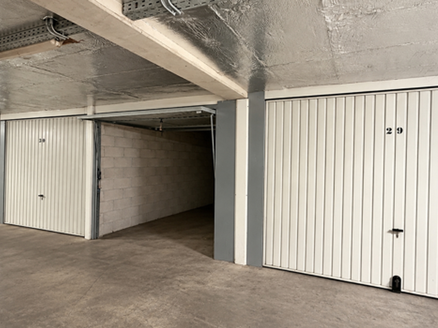 Parking 14 m²