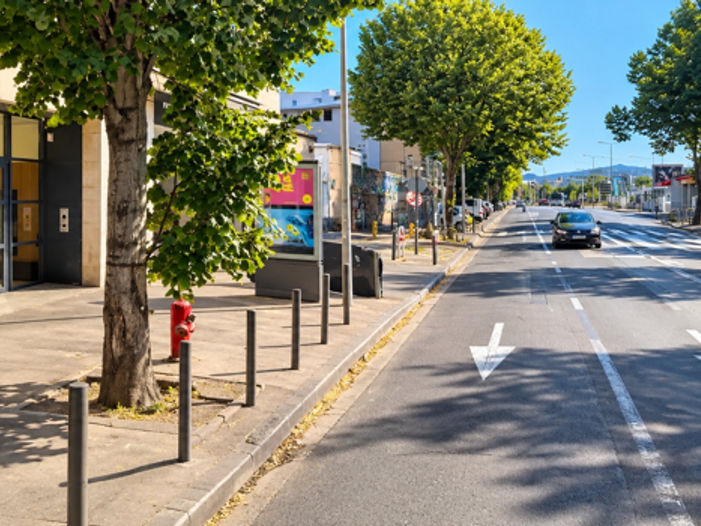 Parking / garage / box à vendre - 14m2 - Marseille 8e (13008)