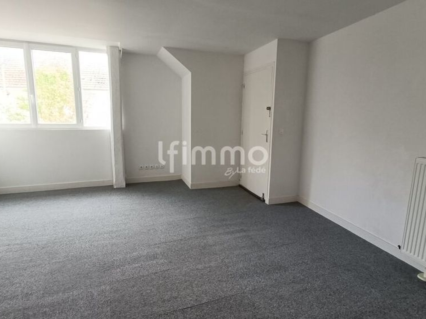 Appartement à vendre - 6 pièces - 113m2 - Villenauxe-La-Grande (10370)