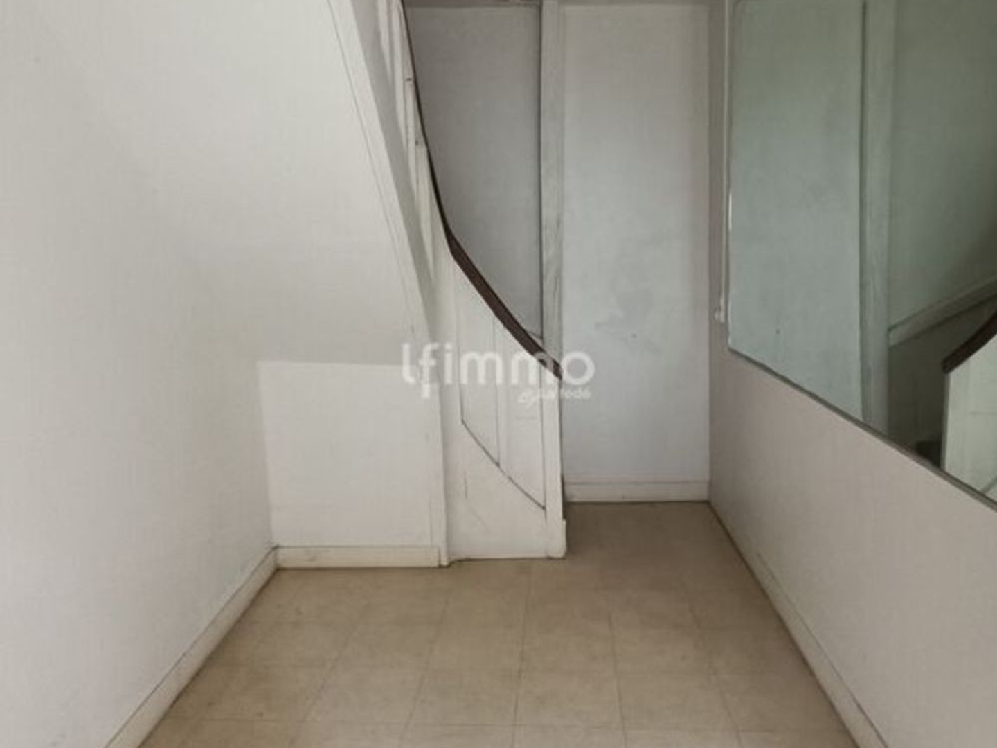 Appartement à vendre - 6 pièces - 113m2 - Villenauxe-La-Grande (10370)