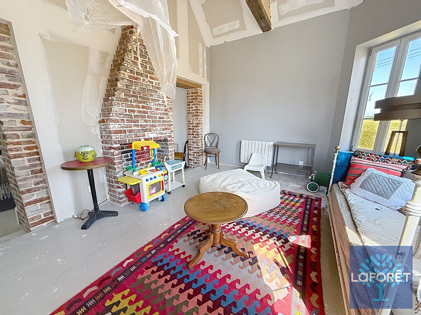 Maison à vendre - 10 pièces - 254m2 - Saint-Léger-De-Rôtes (27300)