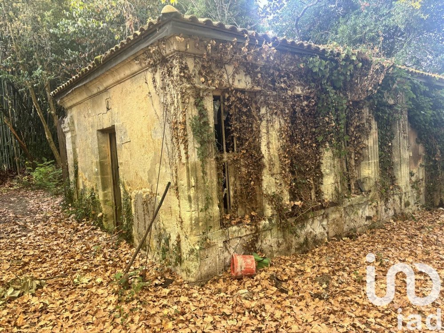 Maison à vendre - 10 pièces - 300m2 - Le Pout (33670)