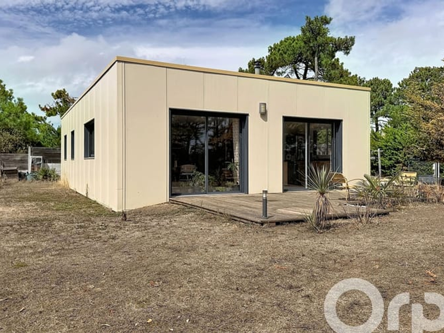 Maison à vendre - 4 pièces - 97m2 - Saint-Hilaire-De-... (85270)