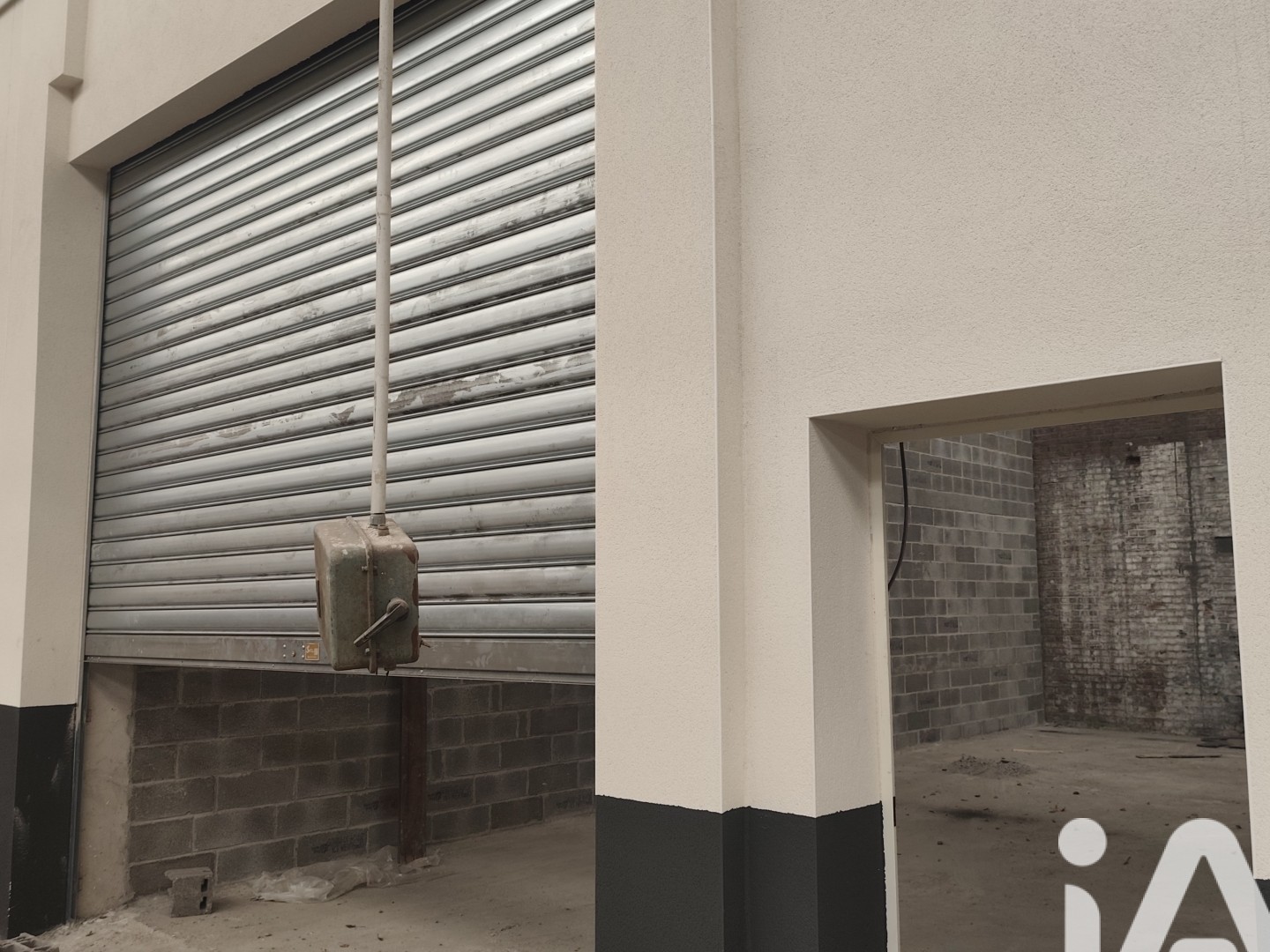 Parking 93 m²