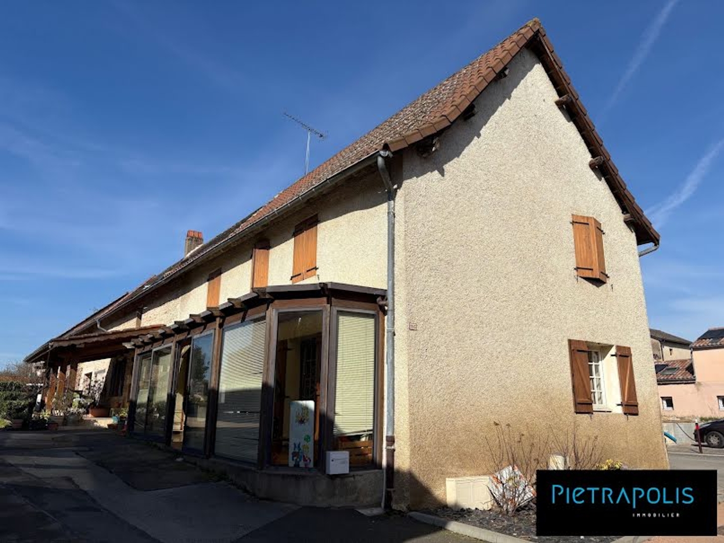 Maison à vendre - 9 pièces - 200m2 - La Salle (71260)