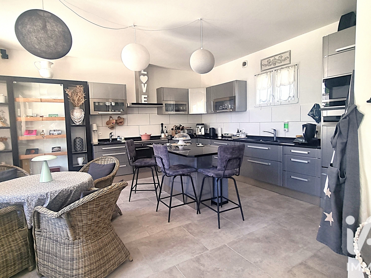 Maison à vendre - 5 pièces - 163m2 - Ballon (17290)