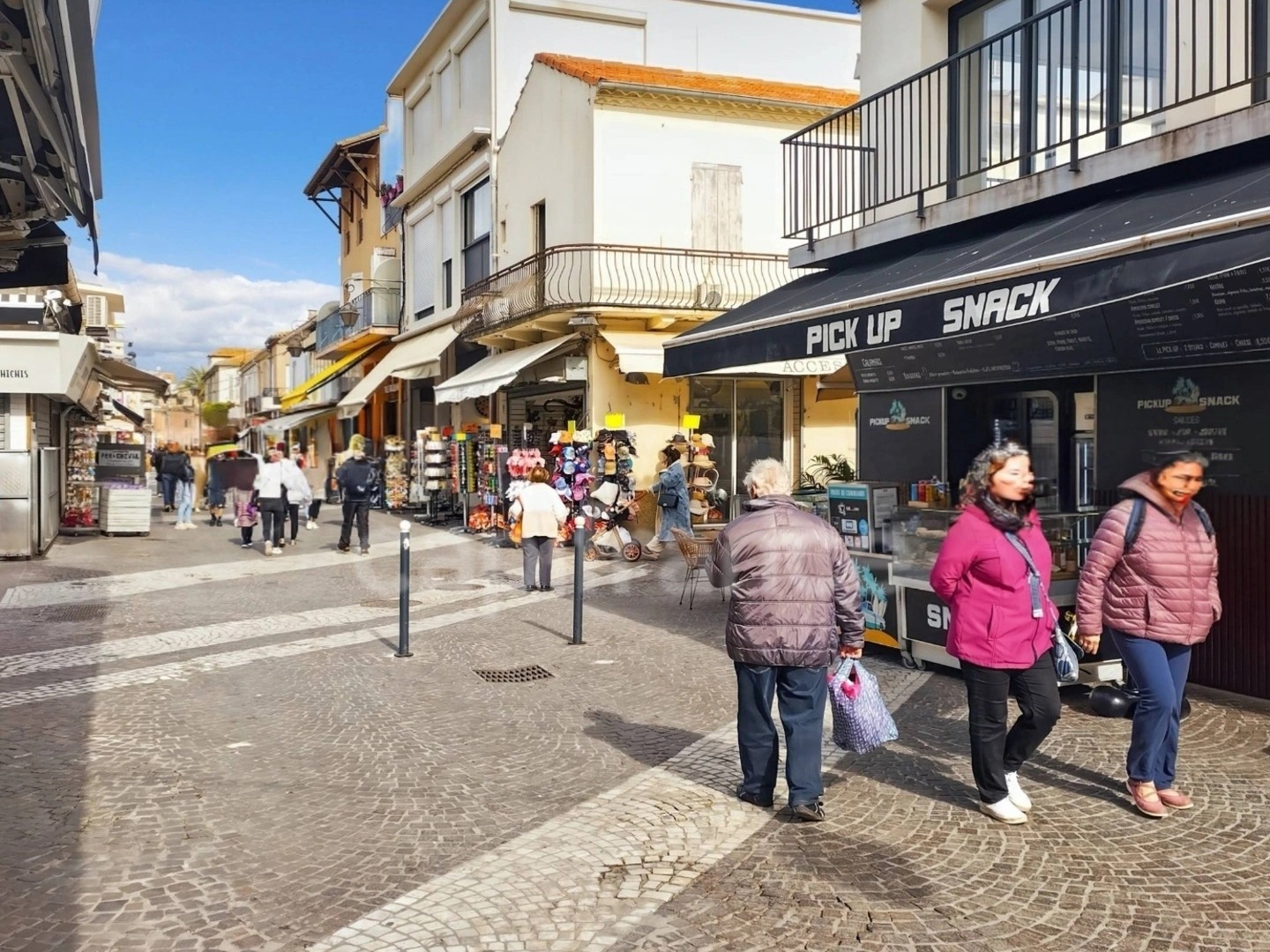 Commerce 1 pièce 79 m²