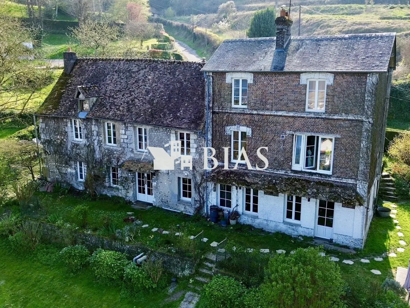 Maison 9 pièces 246 m²