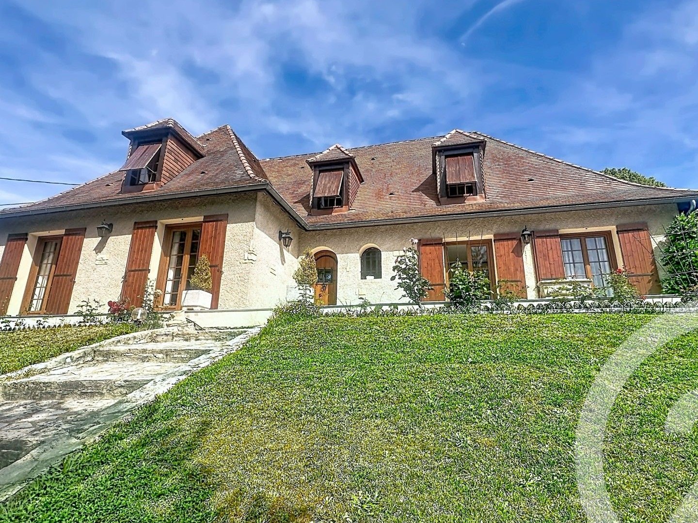 Maison 6 pièces 176 m²