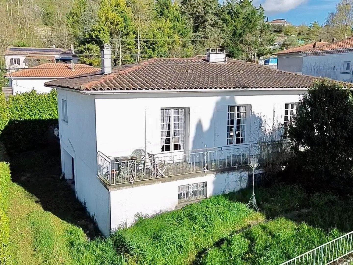 Maison semi enterré à Penne-d'Agenais