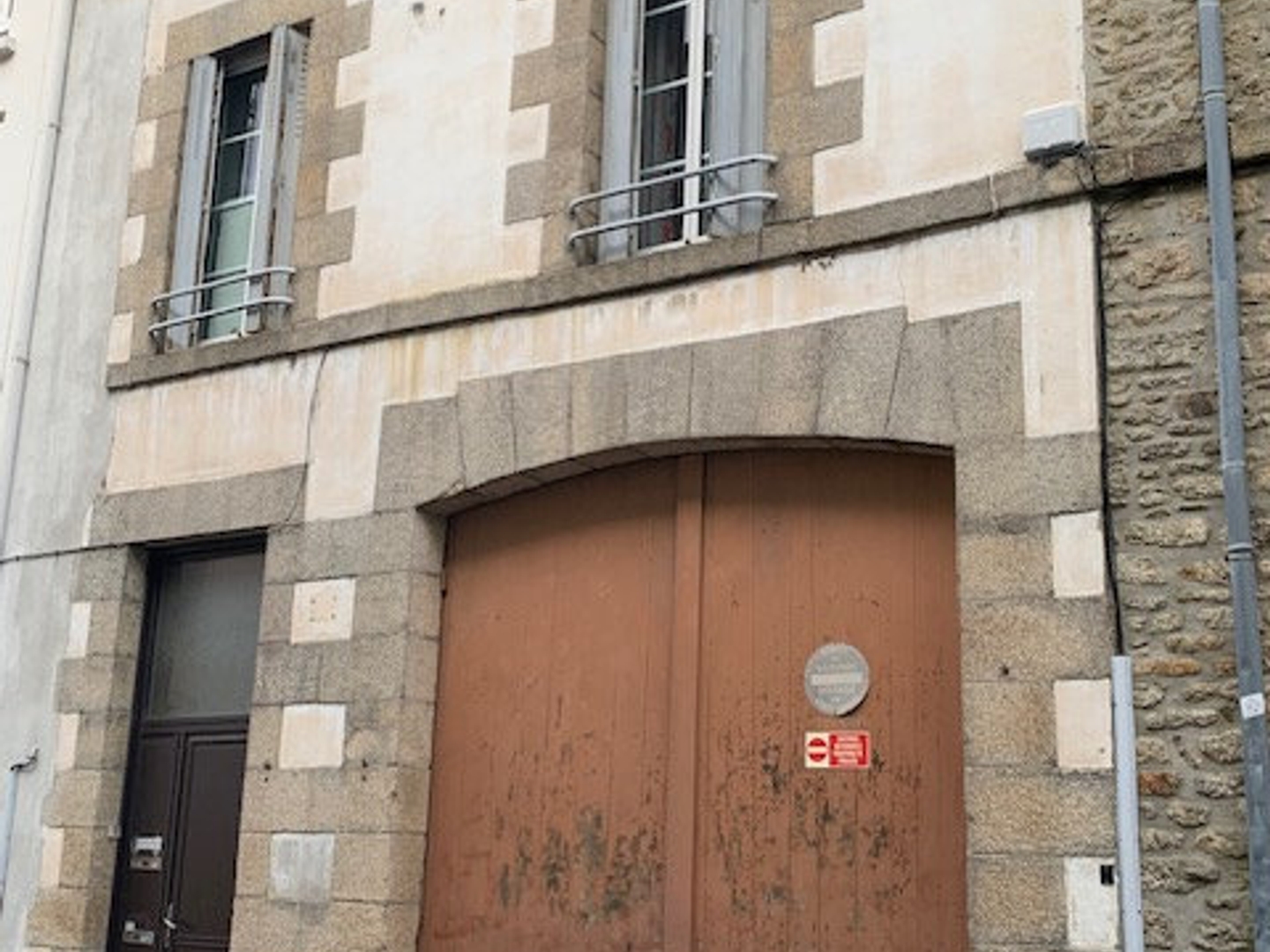 Immeuble à vendre - 68m2 - Pontivy (56300)