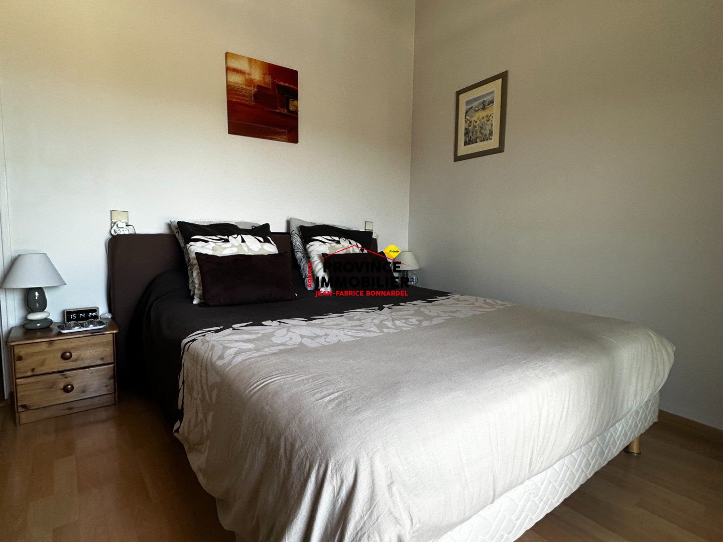 Appartement à vendre - 4 pièces - 109m2 - Valréas (84600)