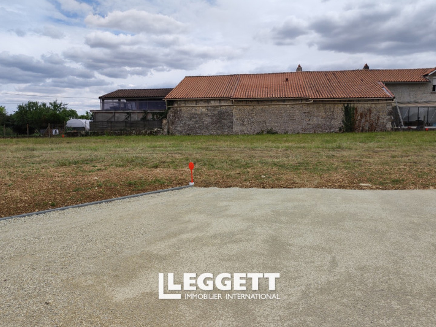 terrain NaN pièce(s), FONTCLAIREAU