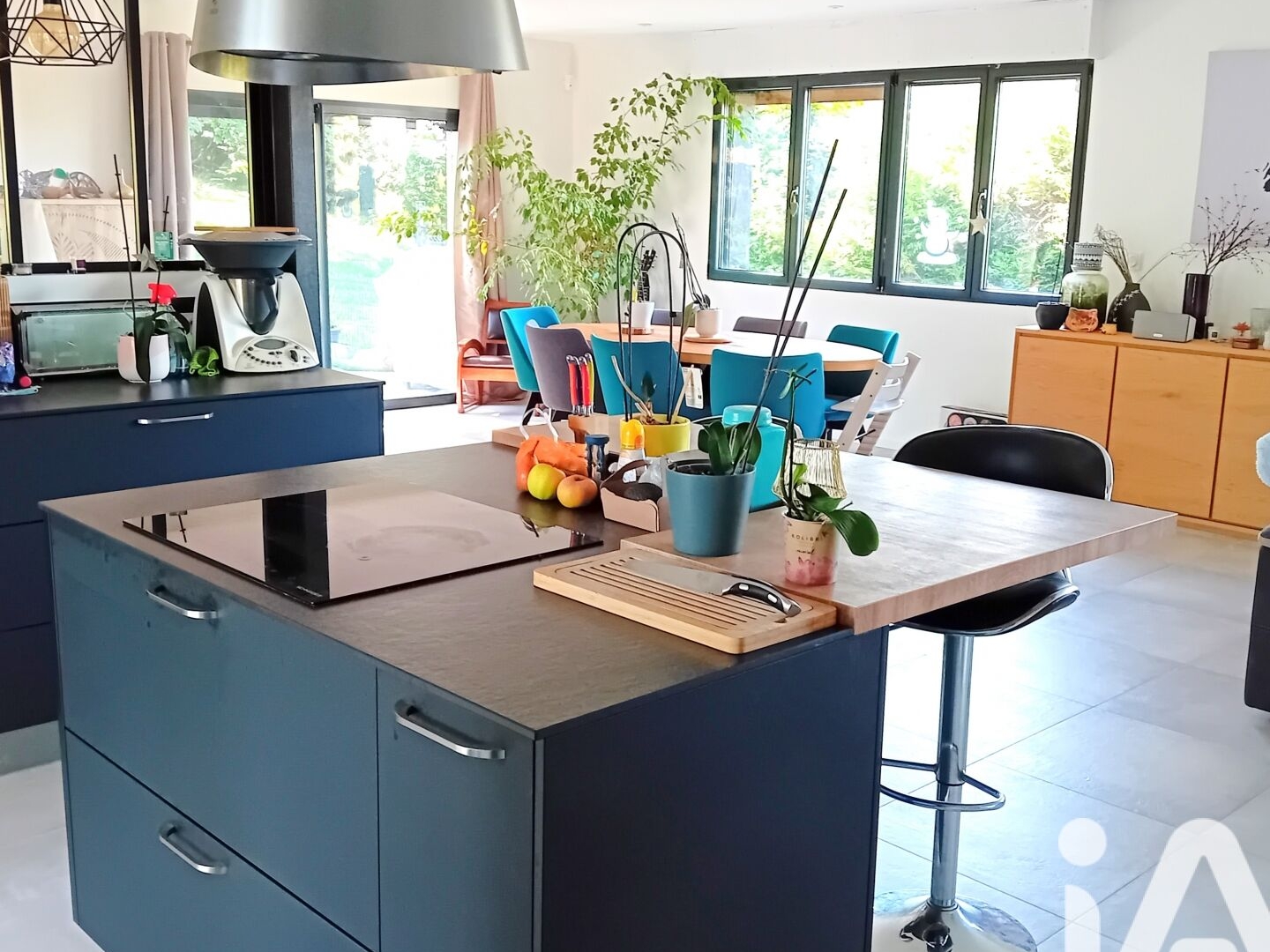 Maison à vendre - 8 pièces - 212m2 - Longuenée-En-Anjou (49770)