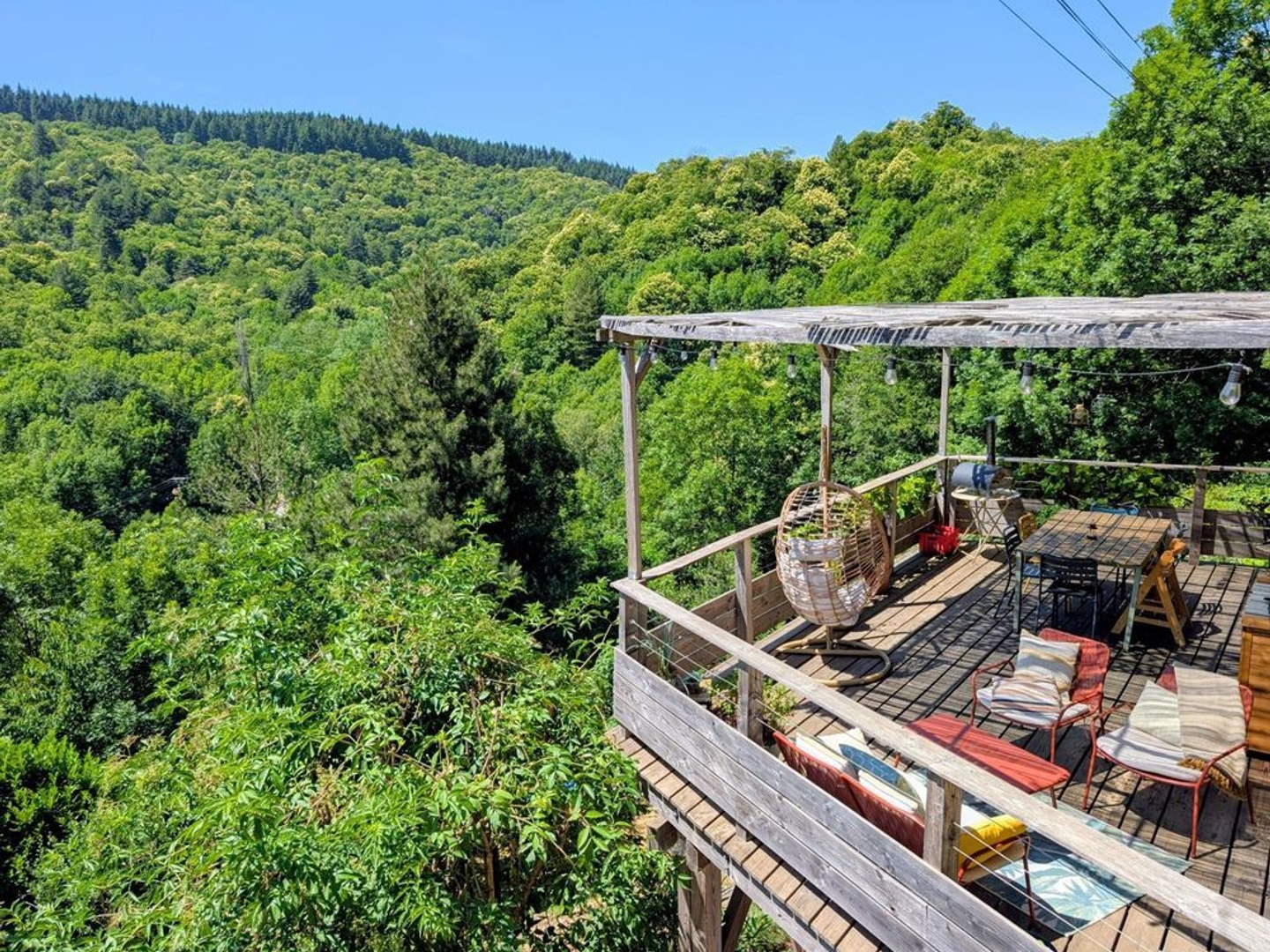 Immeuble à vendre - 8 pièces - 209m2 - Aizac (07530)