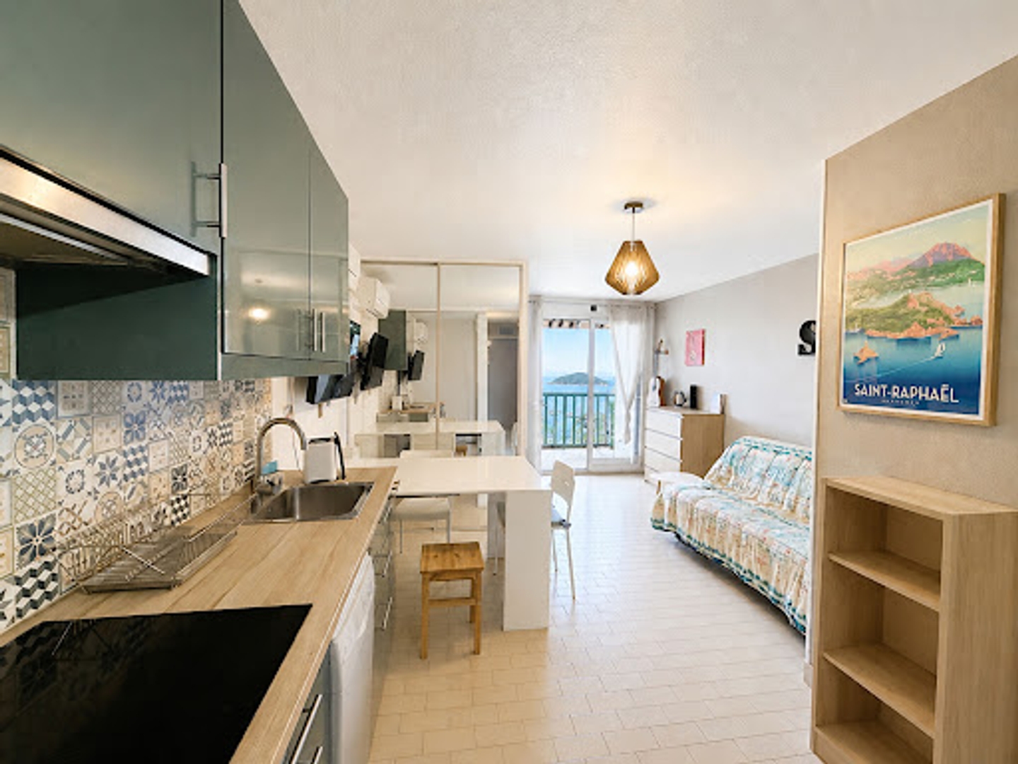 Appartement à vendre - 1 pièce - 25m2 - Saint-Raphaël (83530)