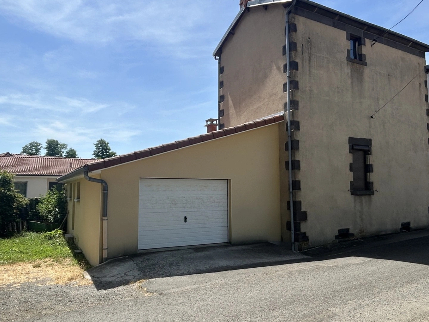 Maison à vendre - 3 pièces - 65m2 - Saint-Beauzire (63360)