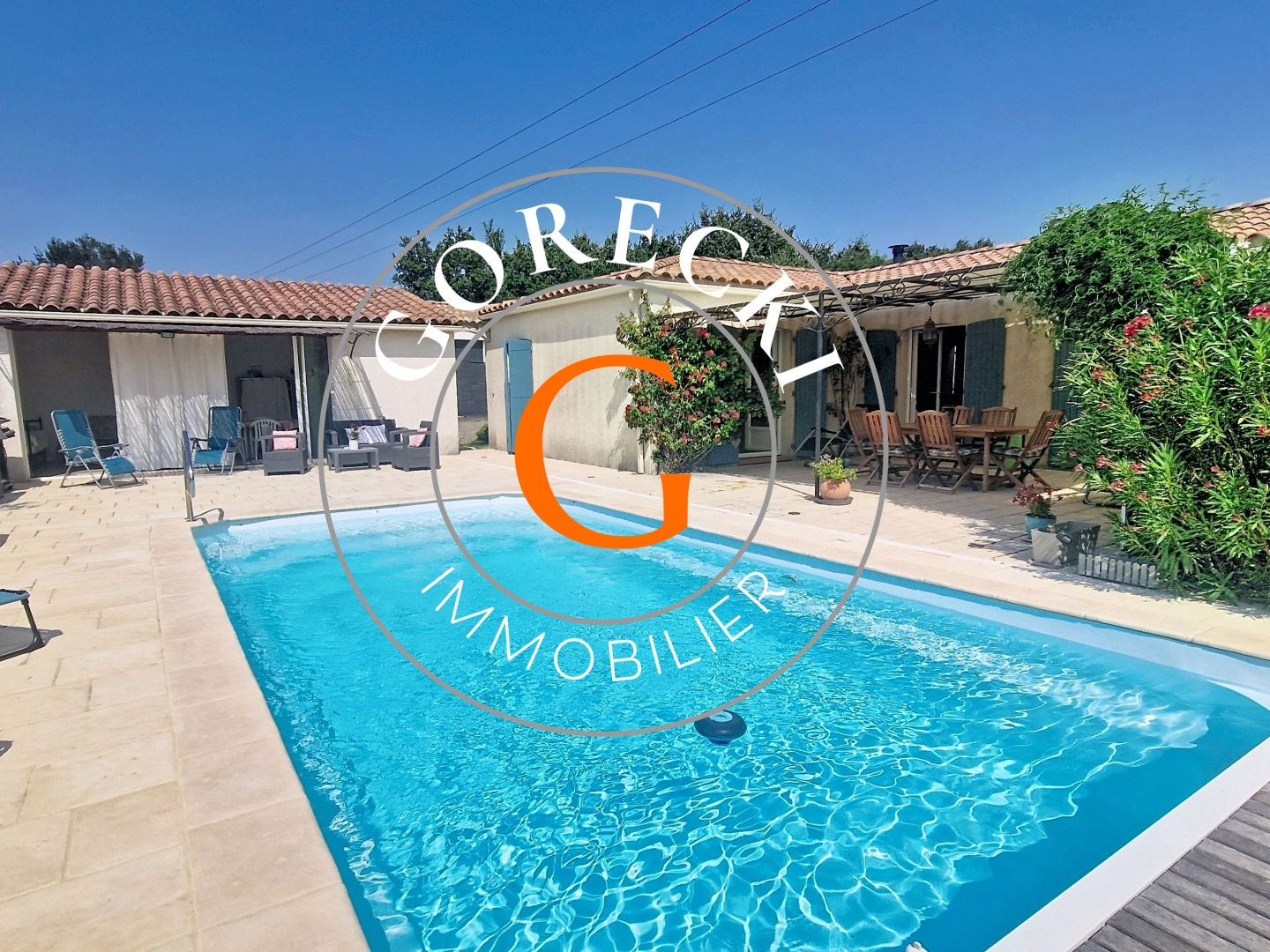 Proche Uzès, agréable villa avec piscine, pool-house, garage atelier de 50 m2