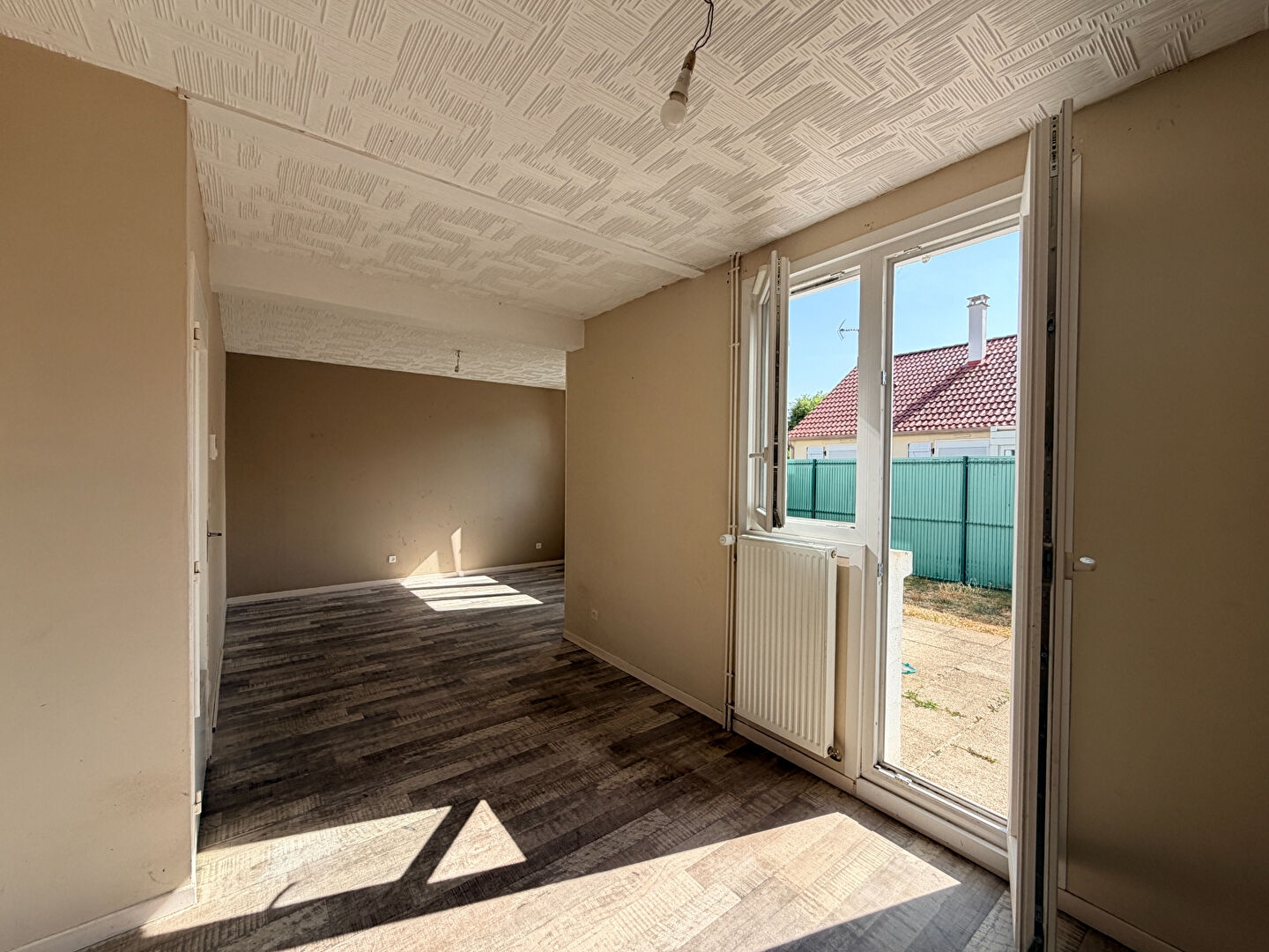 Maison à vendre - 5 pièces - 84m2 - Sarry (51520)