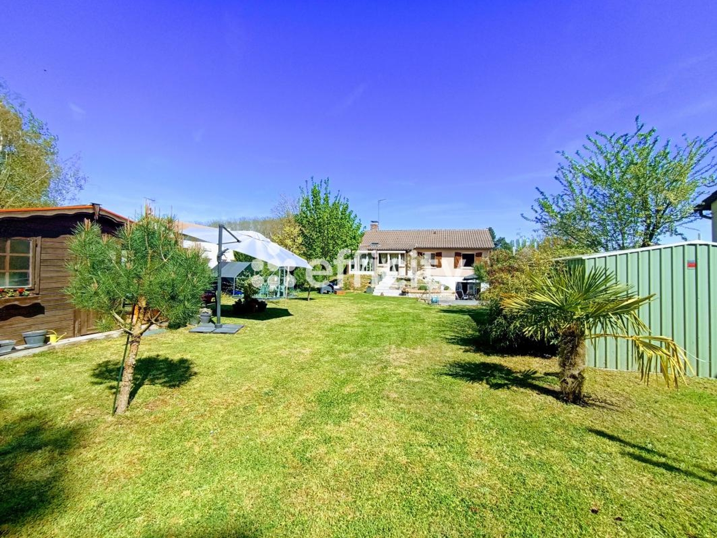 Maison à vendre - 12 pièces - 184m2 - Cernay (86140)