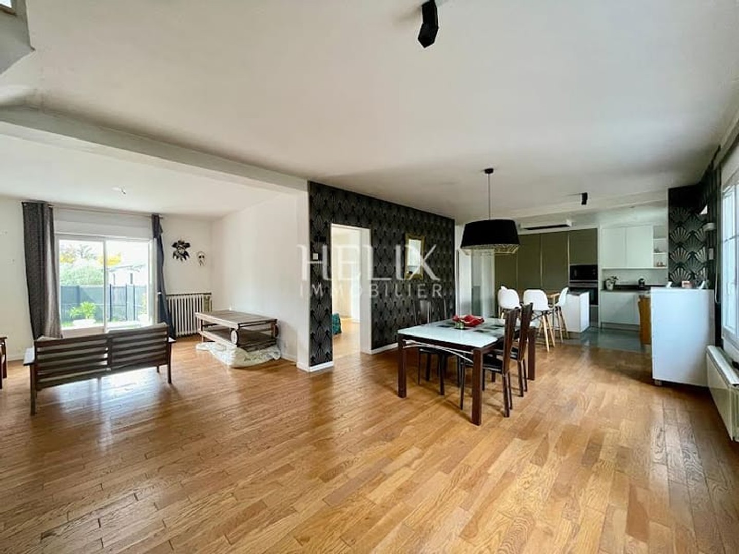 Maison 6 pièces 166 m²