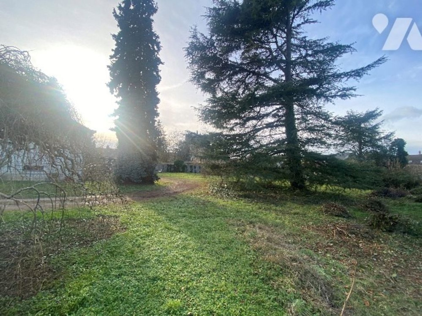 Terrain à bâtir situé à CLERY SAINT ANDRE - Rue de la Gare