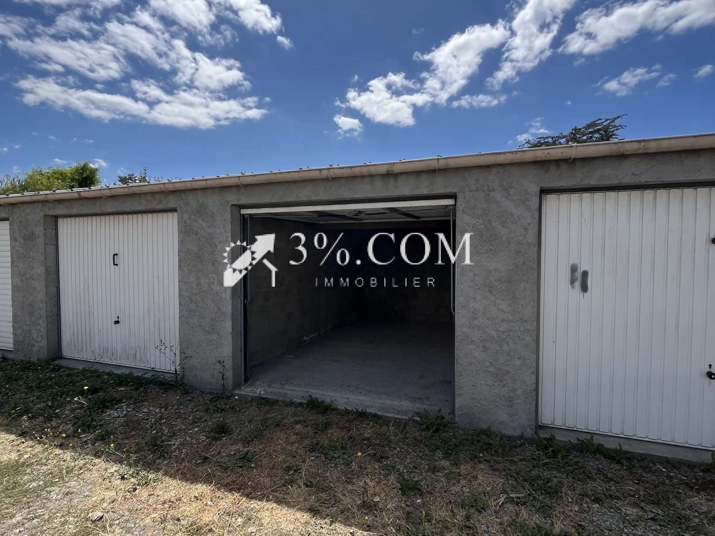 Garage/Parking