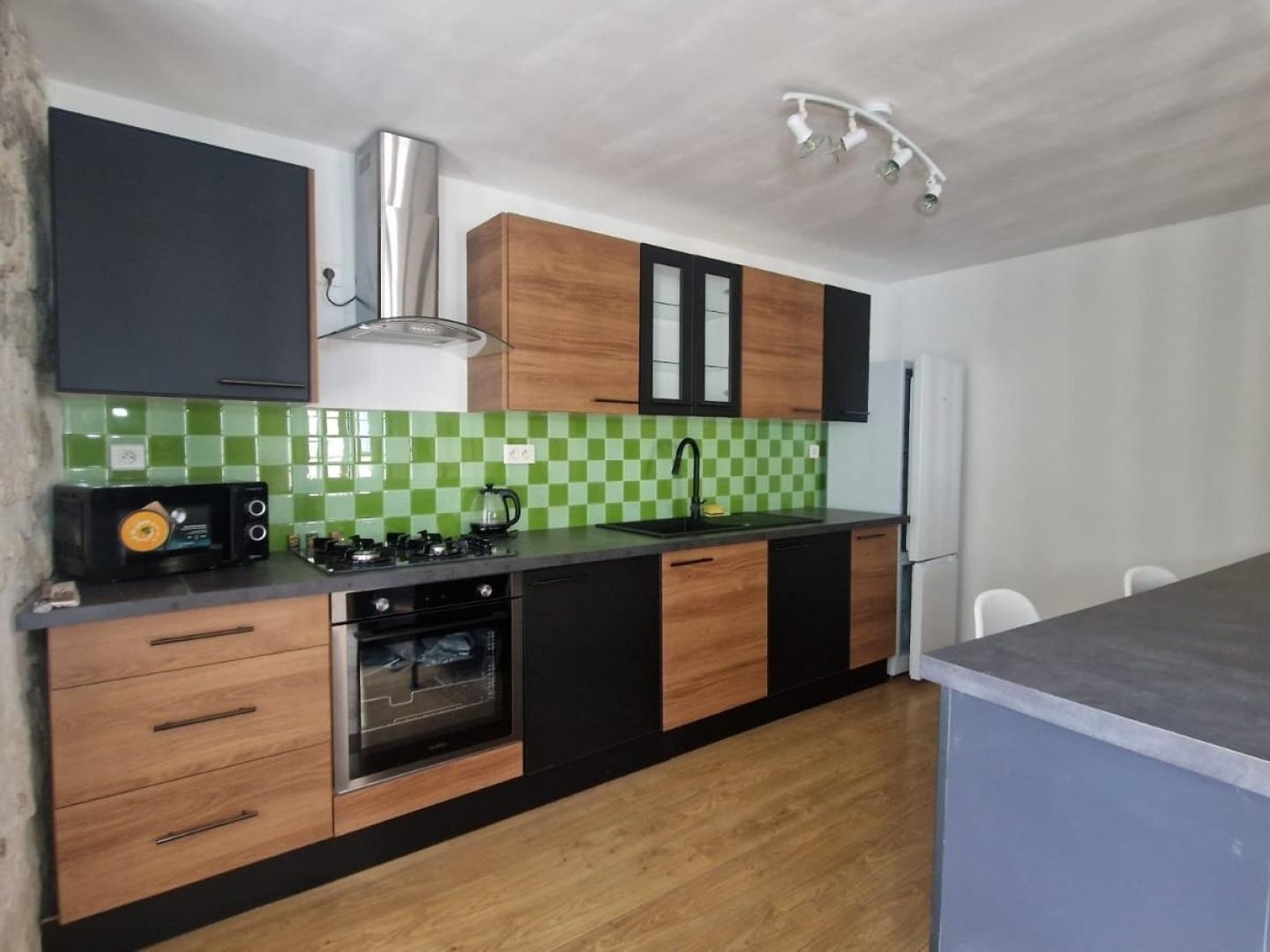 Maison à vendre - 3 pièces - 180m2 - Vianne (47230)