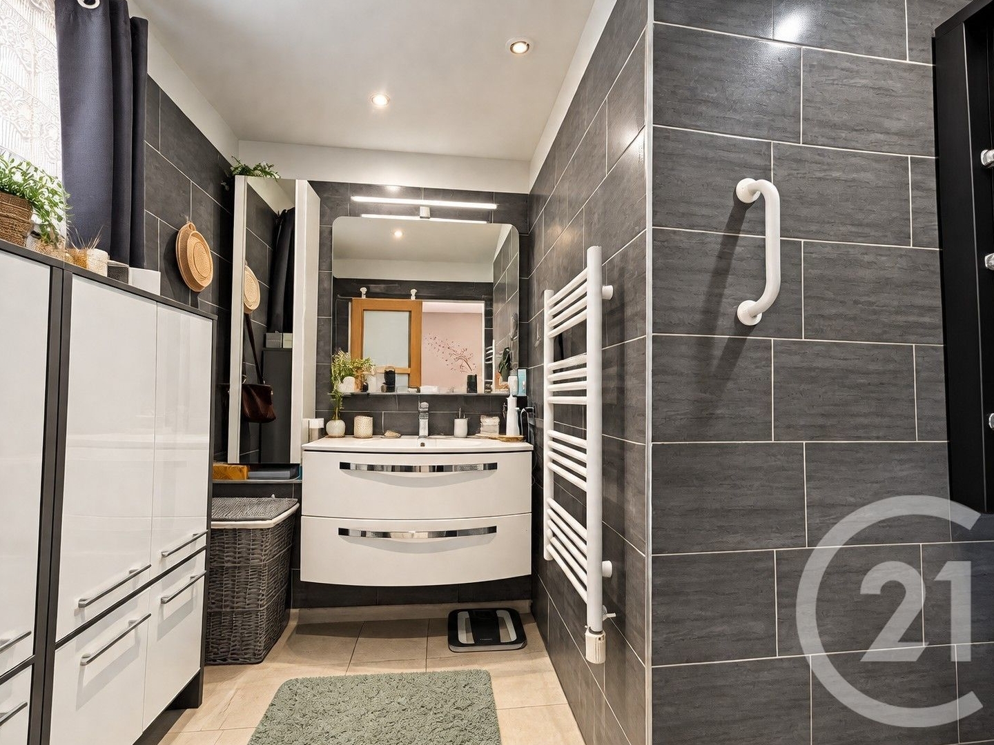 Maison à vendre - 10 pièces - 245m2 - Cogolin (83310)