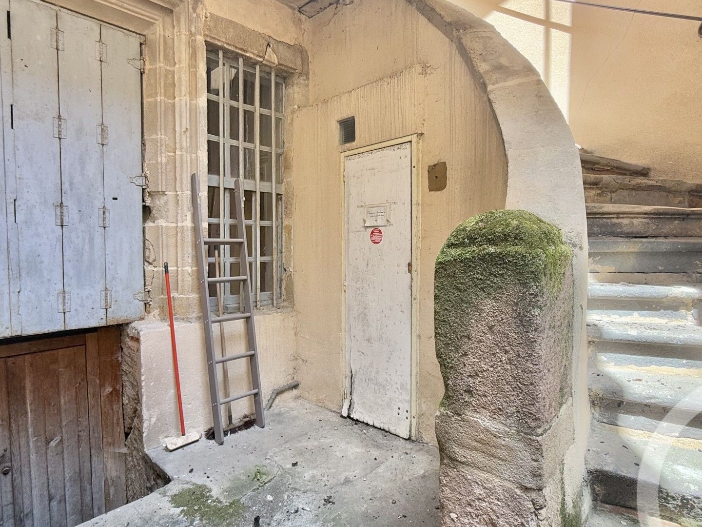 Immeuble à vendre - 355m2 - Moulins (03000)