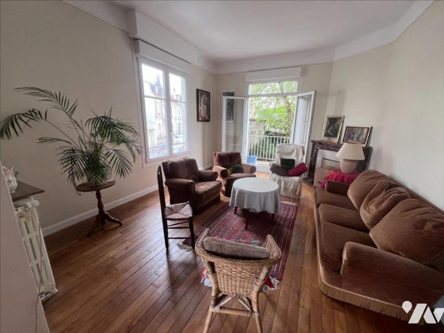 Maison 14 pièces 390 m²