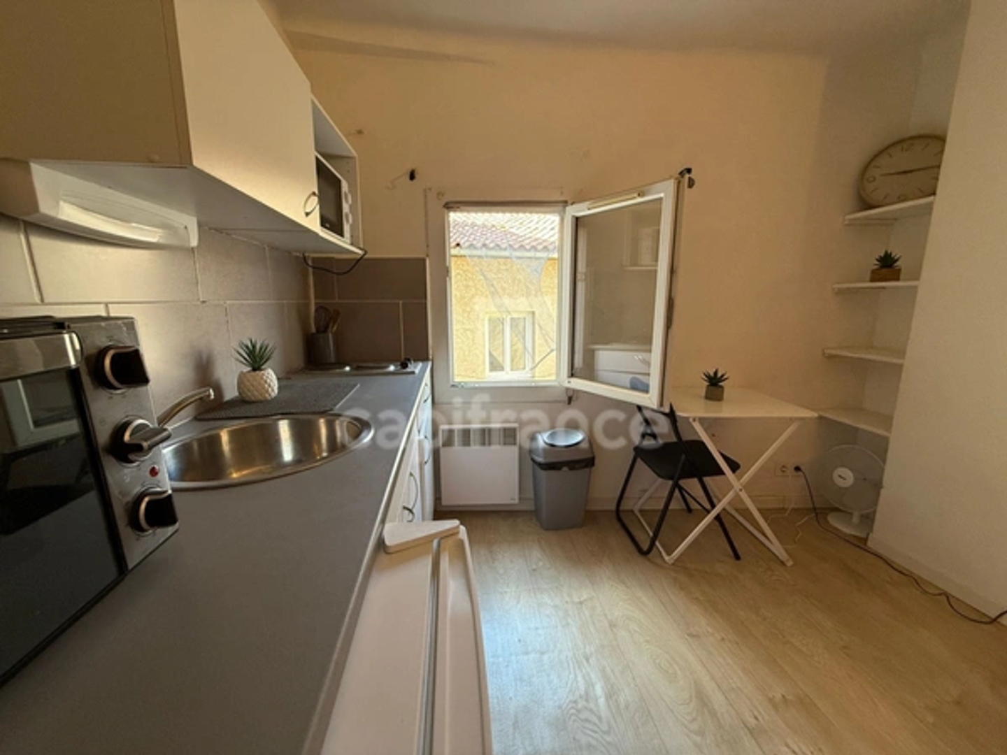 Appartement à vendre - 1 pièce - 16m2 - Aix-En-Provence (13100)