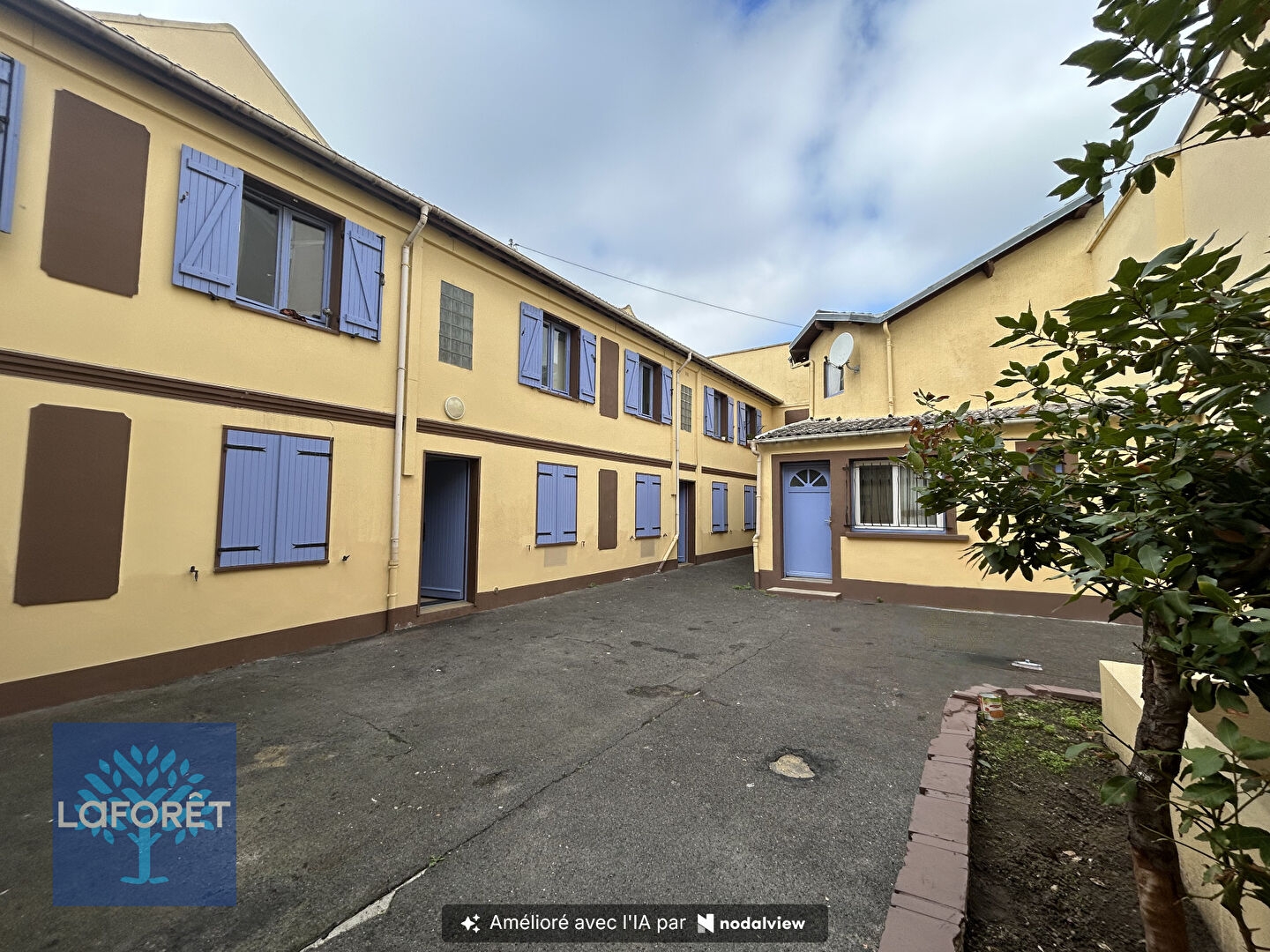 Immeuble 11 pièces 363 m²
