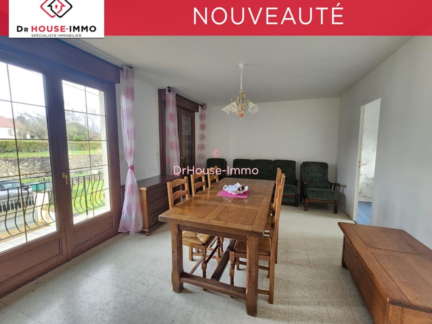 Maison de 73 m² avec 3 chambres sur un terrain de 2 300 m²