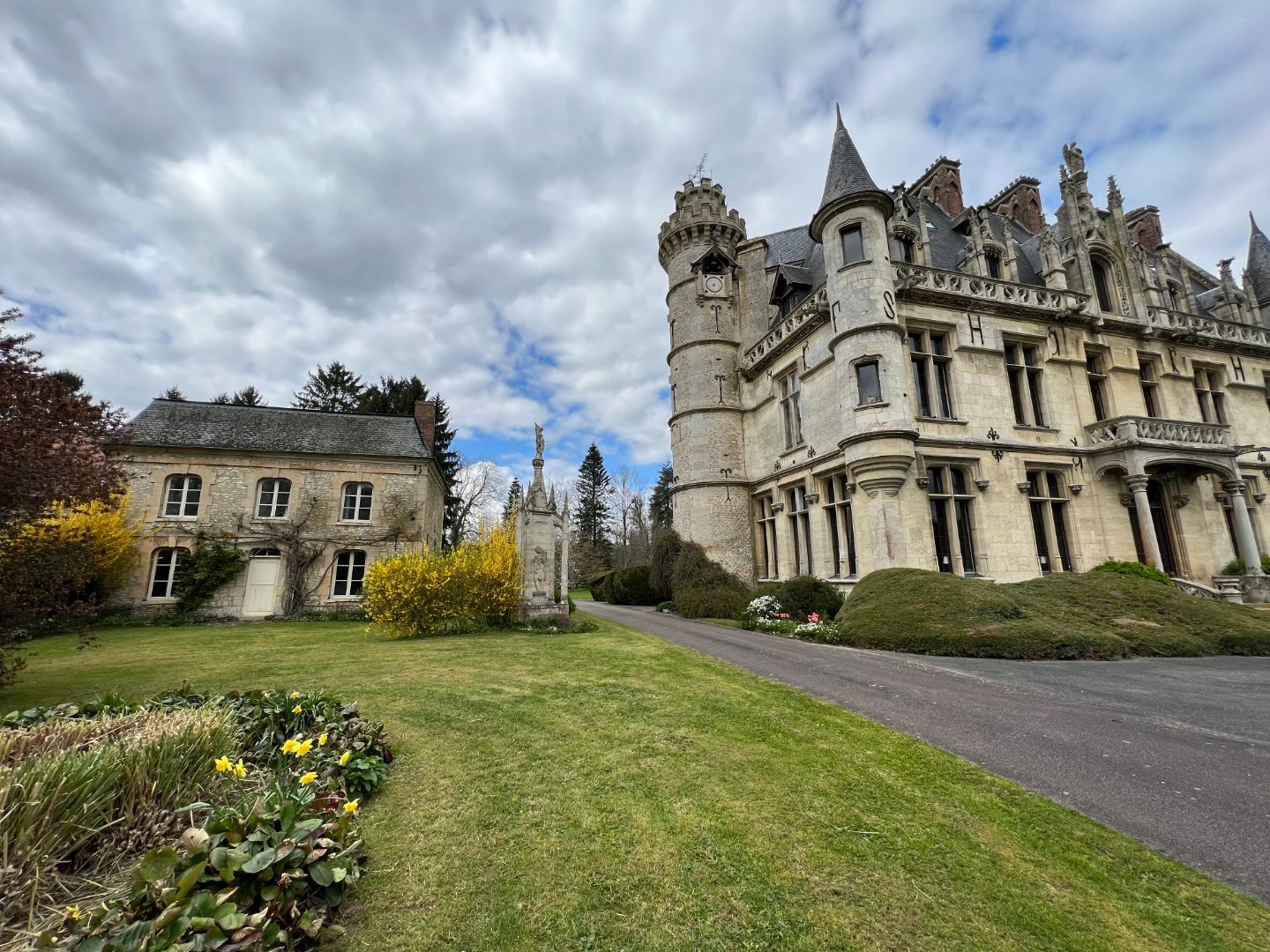 Autre à vendre - 28 pièces - 756m2 - Chaufour Les Bonn... (78270)