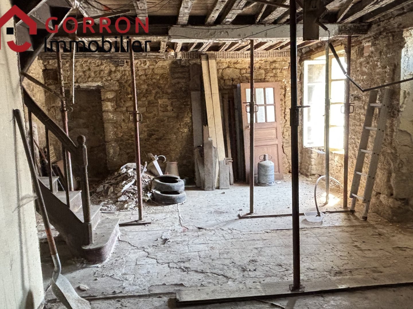 Maison à vendre - 3 pièces - 84m2 - Levaré (53120)