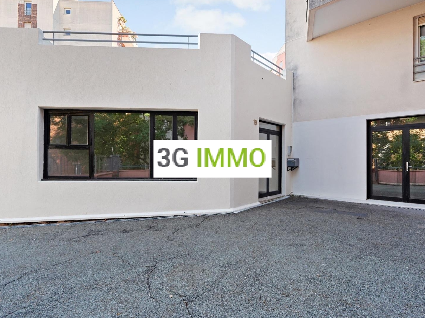 Immeuble 10 pièces