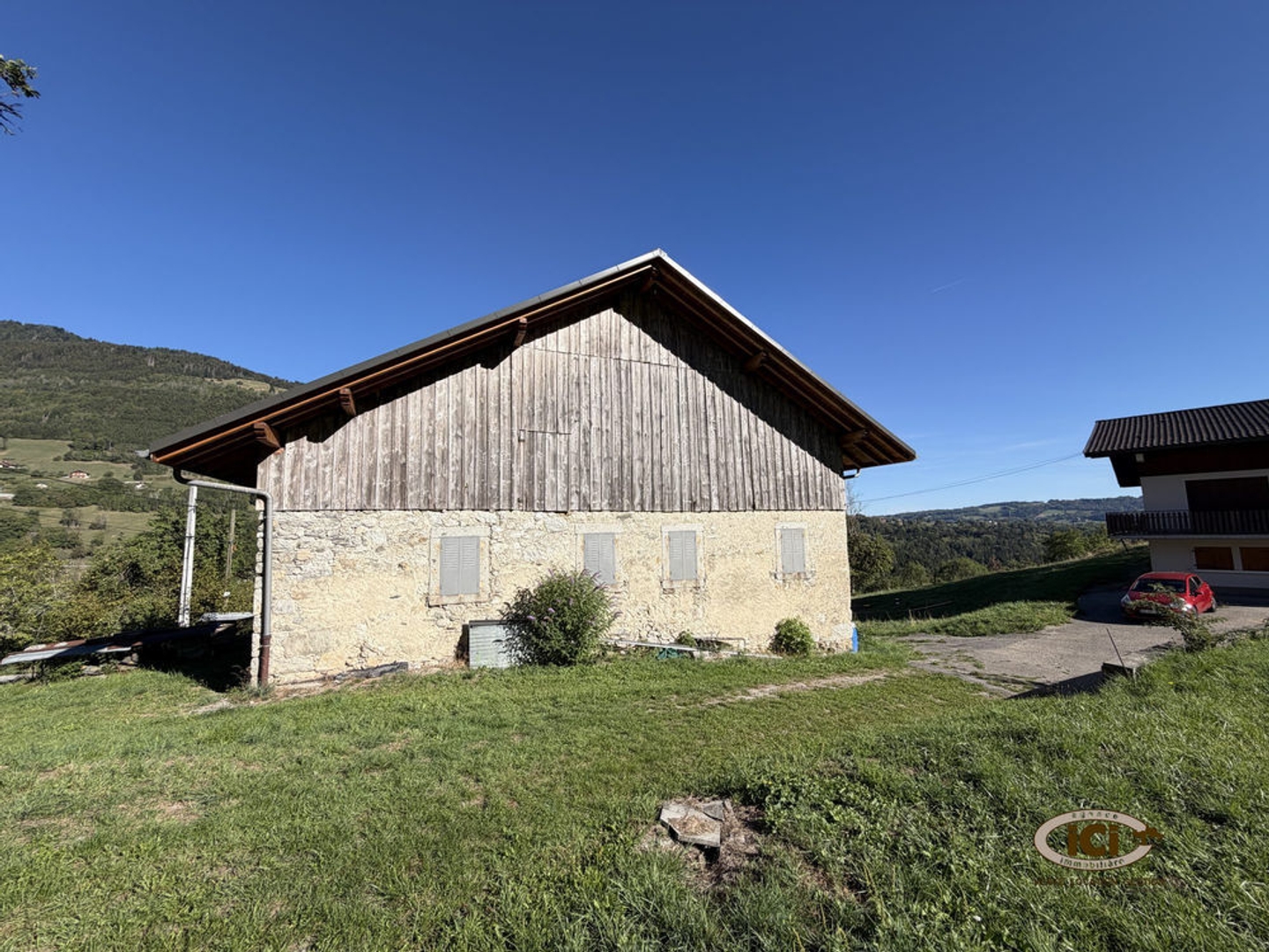 Maison à vendre - 5 pièces - 100m2 - Vailly (74470)