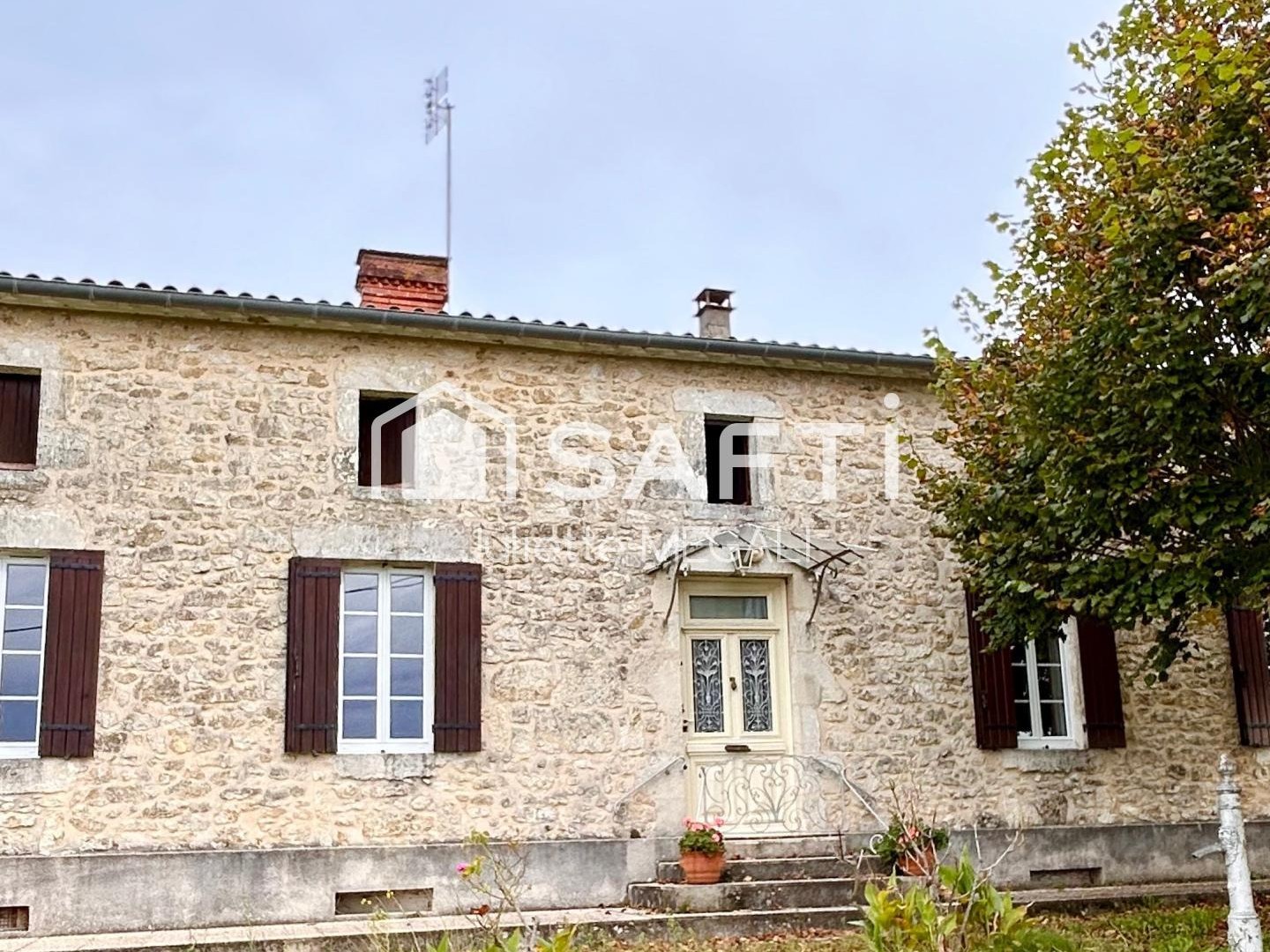 Immeuble à vendre - 5 pièces - 140m2 - Saint-Méard-De-Gu... (24610)