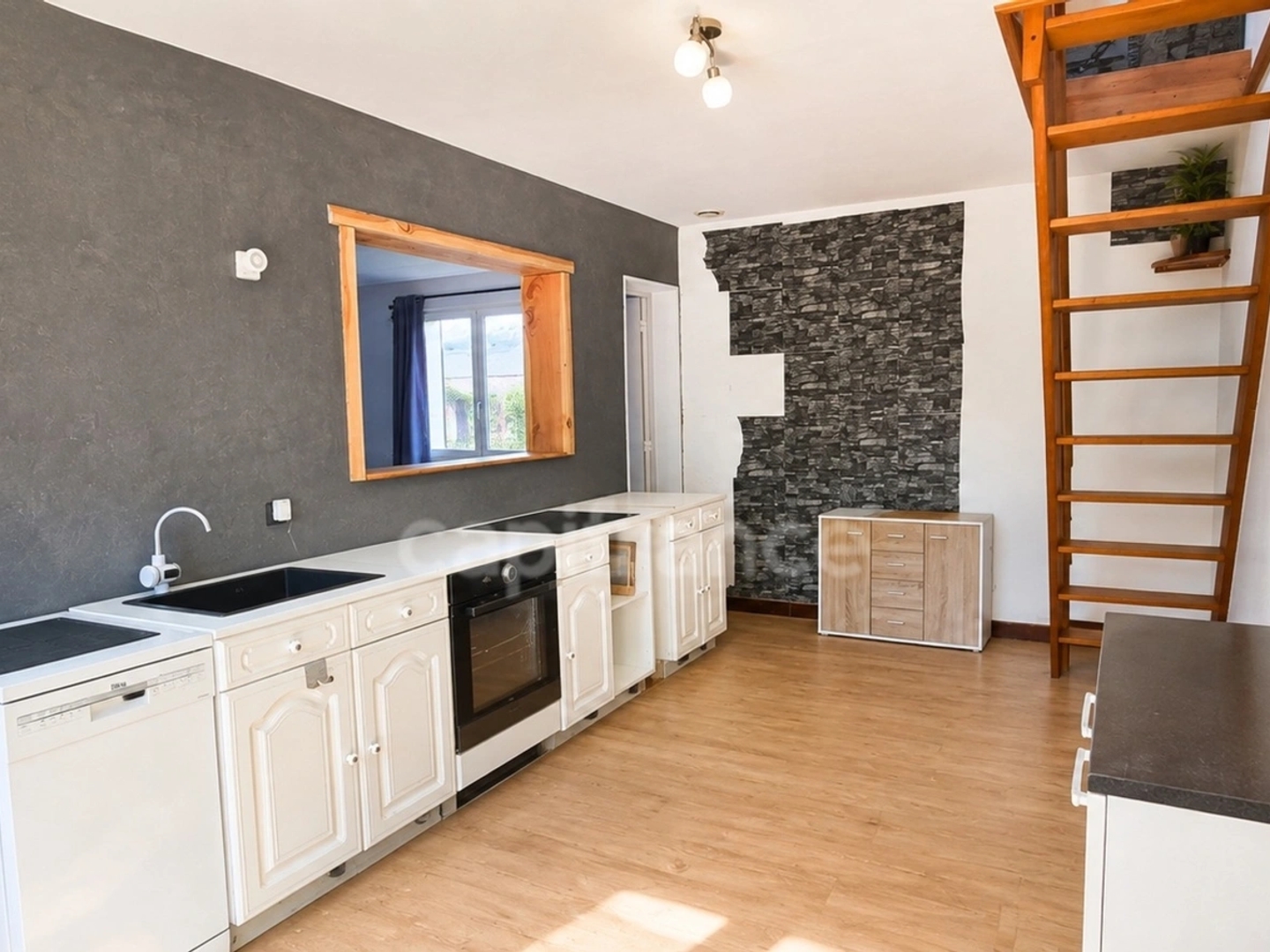 Maison à vendre - 2 pièces - 52m2 - Toulon-Sur-Arroux (71320)