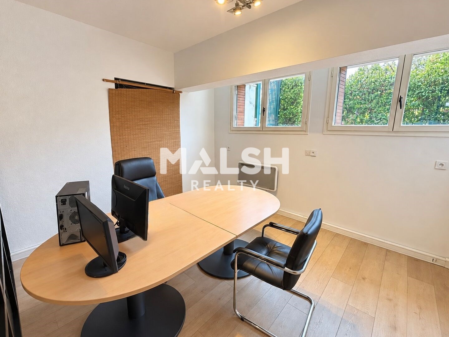Bureaux à vendre - 114m2 - Vénissieux (69200)