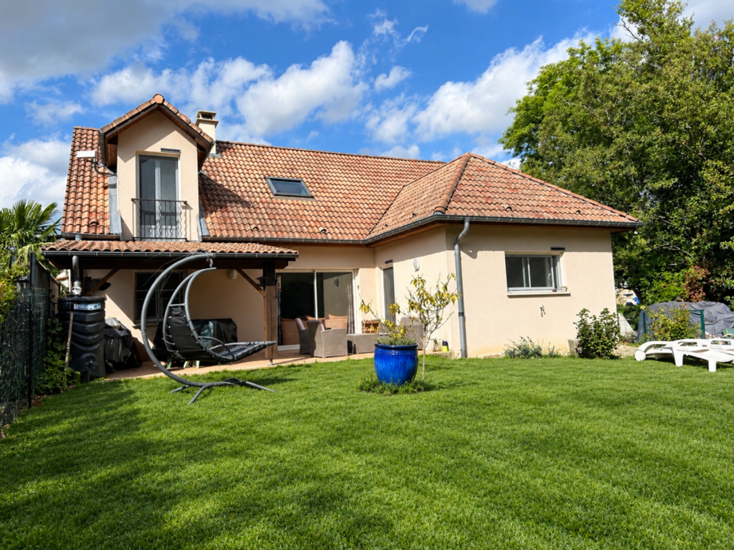 Maison 10 pièces 150 m²